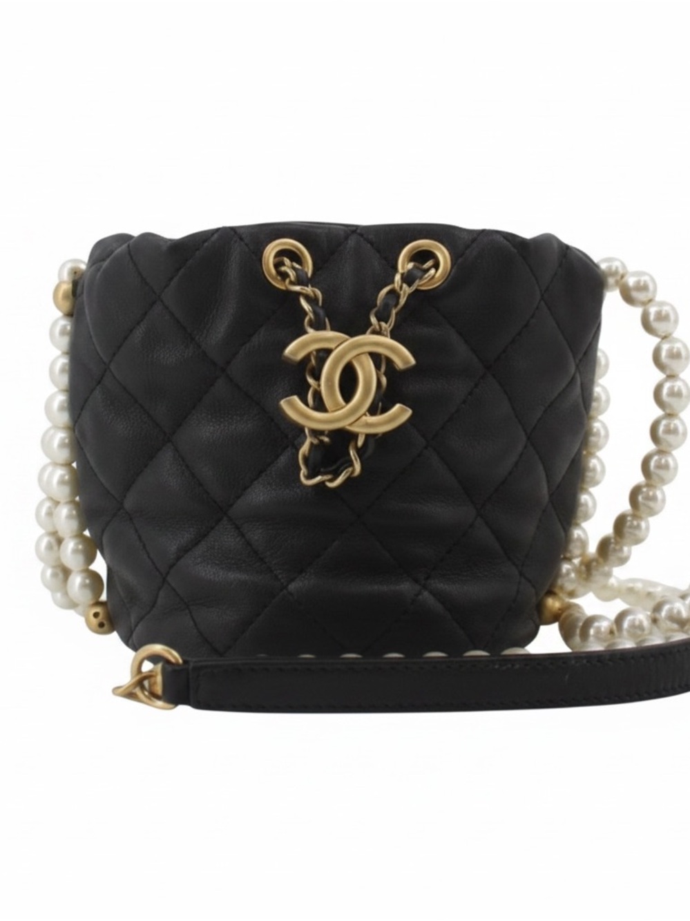 CHANEL Pearl Drawstring Bucket Bag in Black Quilted Lambskin with Pearl Strap